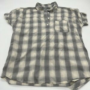 North Face Plaid pop over women’s shirt plaid short sleeve size small